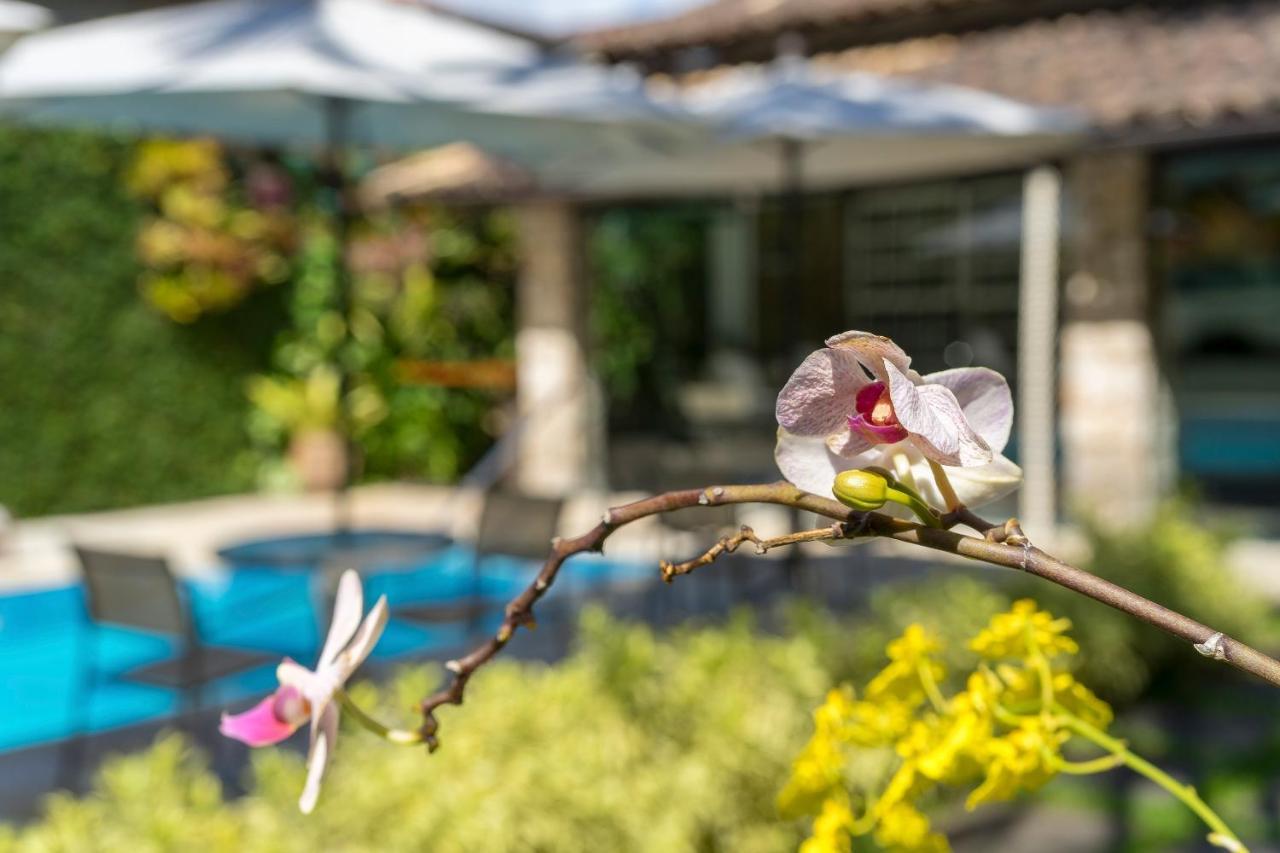Casa Nostra Boutique Hotel Araquari Exterior photo